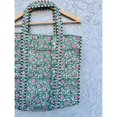 thumbnail image 5 of Bolsa acolchada de algodón reversible estampada a mano multicolor, 5 of 5