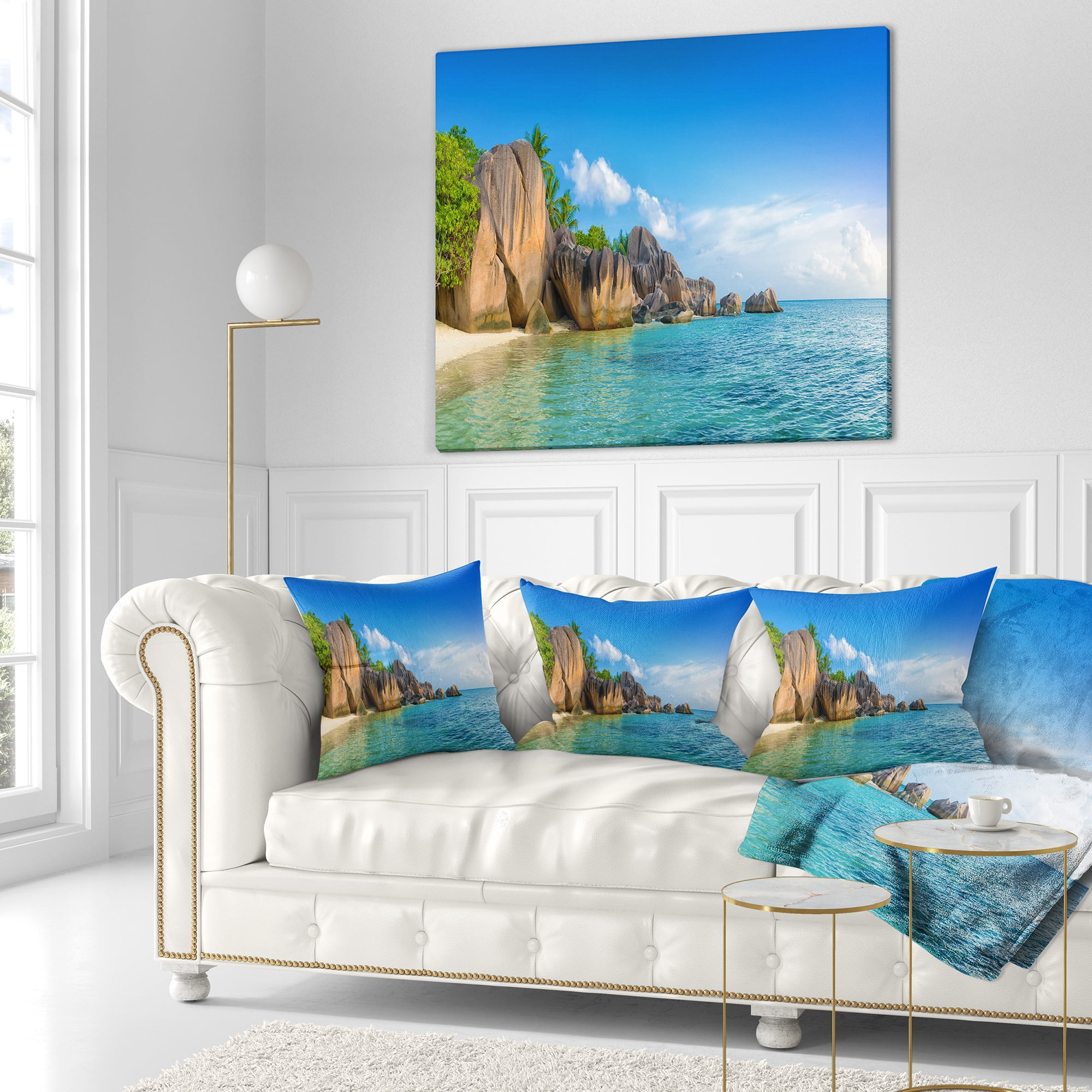 Designart Fantastic Seychelles Seashore - Seascape Throw Pillow - 16x16