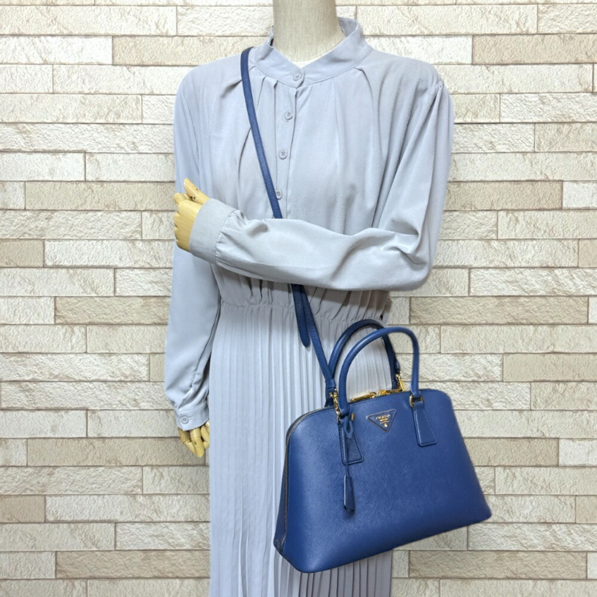 Pre-Owned Prada Promenade Saffiano Shoulder Bag Leather BL0837