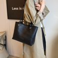 thumbnail image 2 of Bolso Tipo Cartera Con Asa Superior 1, 2 of 9