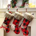 thumbnail image 1 of Medias navideñas grandes de 17 pulgadas con cuadros rojos y negros de búfalo, 3 piezas de medias navideñas de estilo rústico con puños de piel sintética de felpa para decoraciones navideñas, 1 of 4