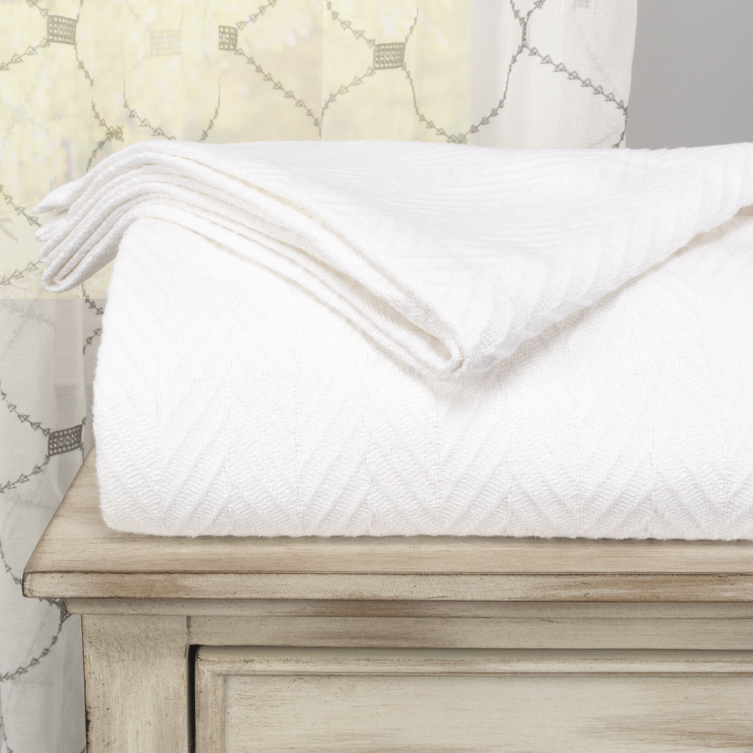 Metro AllSeason 100 Cotton Thermal Woven Blanket White / Full/Queen