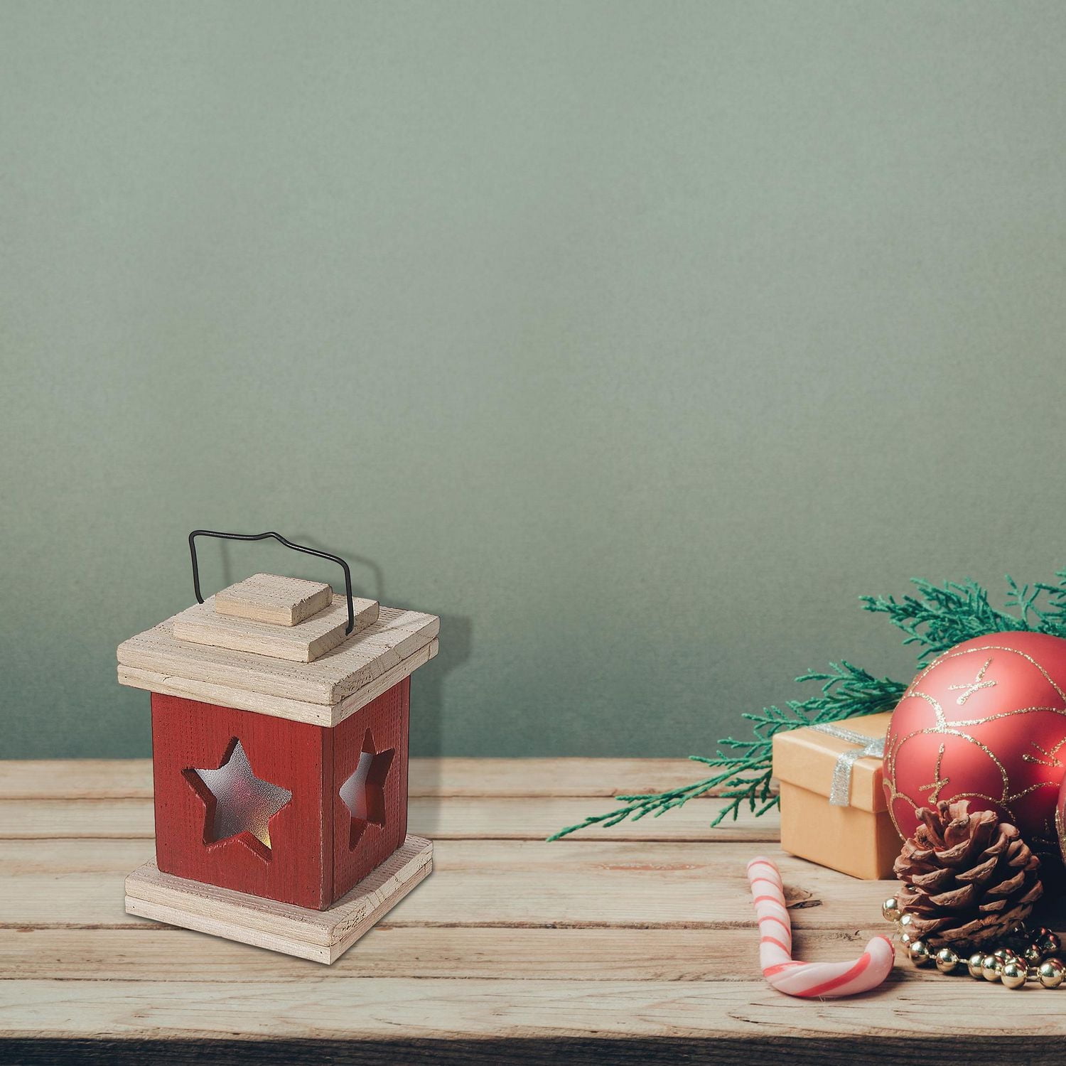 Led Wooden Lantern Star Red