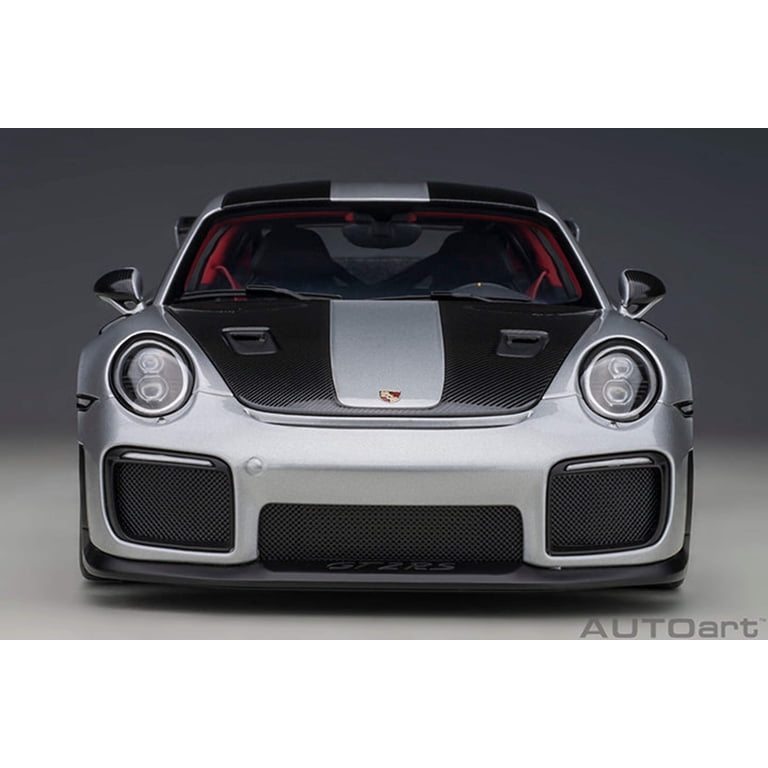 Porsche 911 (991.2) GT2 RS Weissach Package GT Silver with Carbon