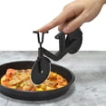 thumbnail image 2 of Birdeem Coupe-Pizza Moto en Acier Inoxydable Véhicules Électriques Coupe-Pizza Couteau Roulant Ingénieux Coupe-Roue de Pizza Outil de Cuisson, 2 of 12