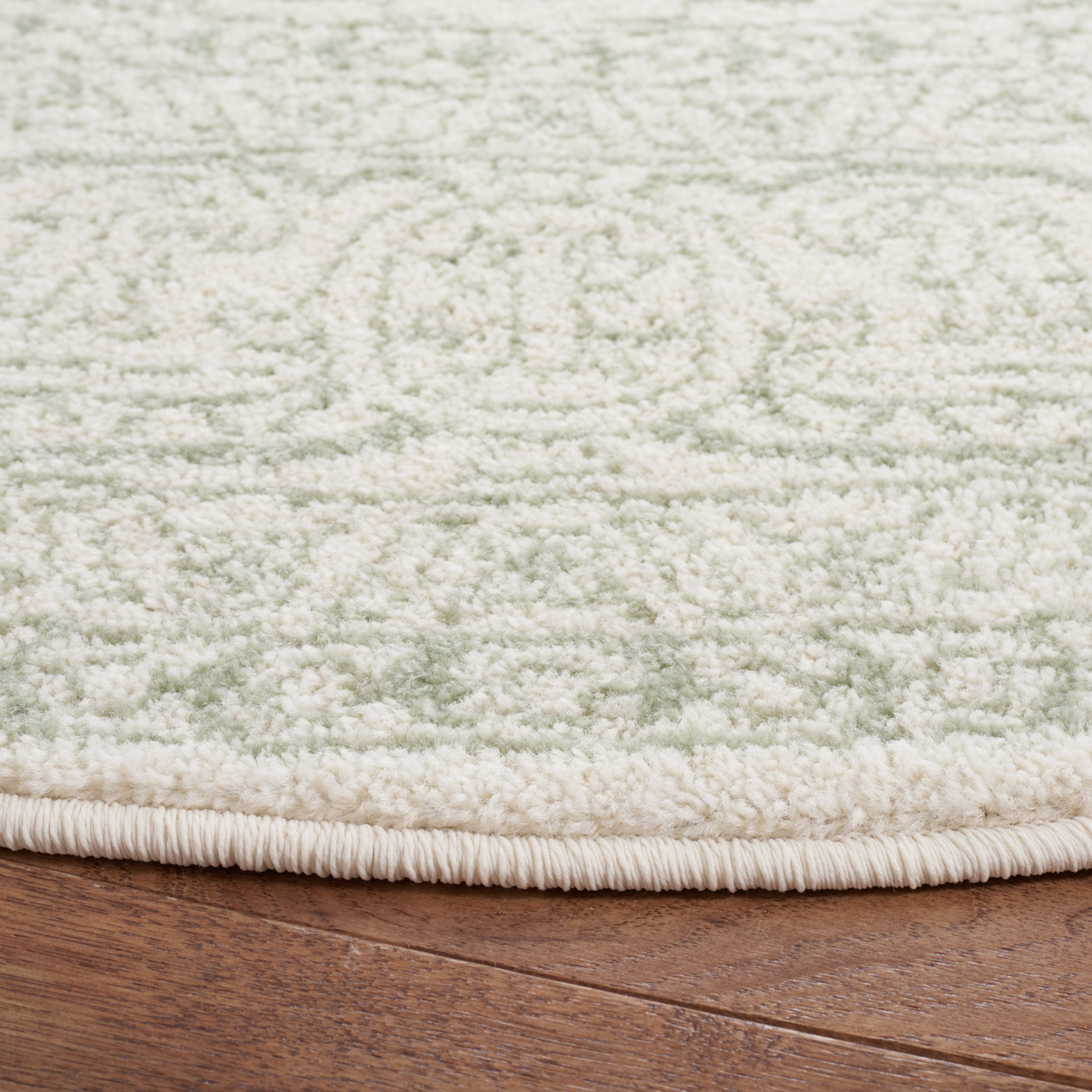 Safavieh Adirondack Xavier Oriental Area Rug, Sage/Ivory, 8' x 8' Round