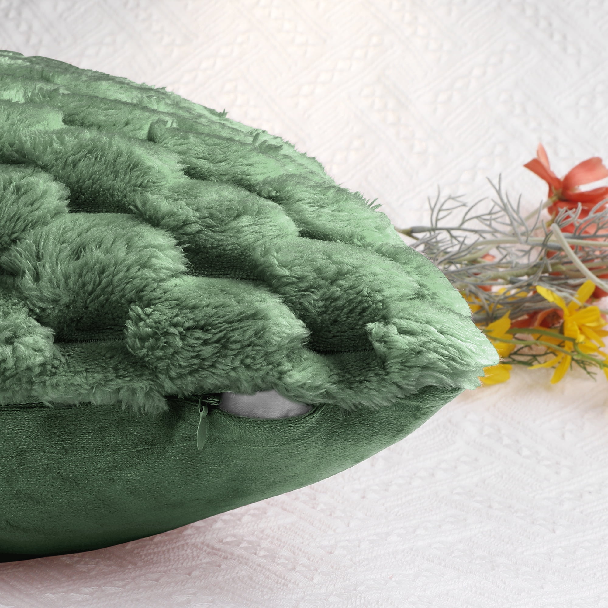 Unique Bargains 2 Soft Throw Pillow Covers Fur Decorative Fuzzy Plush Cushion Covers Green 12" x 20"