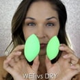 thumbnail image 4 of Esponja de maquillaje batidora Beauty Junkees, ovalada, verde, sin látex, 4 of 9