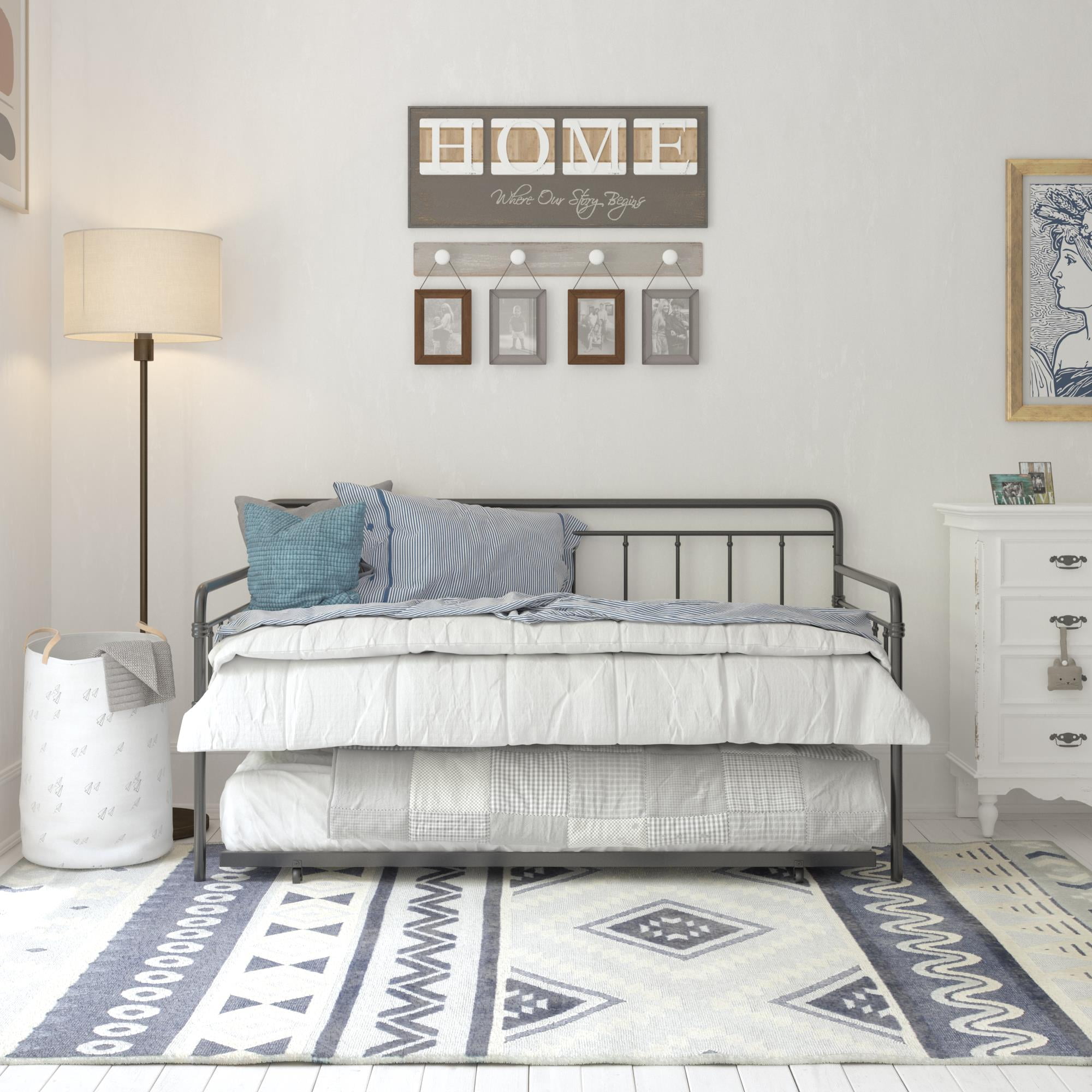 nursery layout with daybed