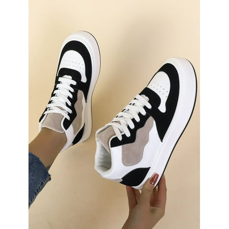 

Color Block Lace-up Front Skate Shoes Women‘s Footwear