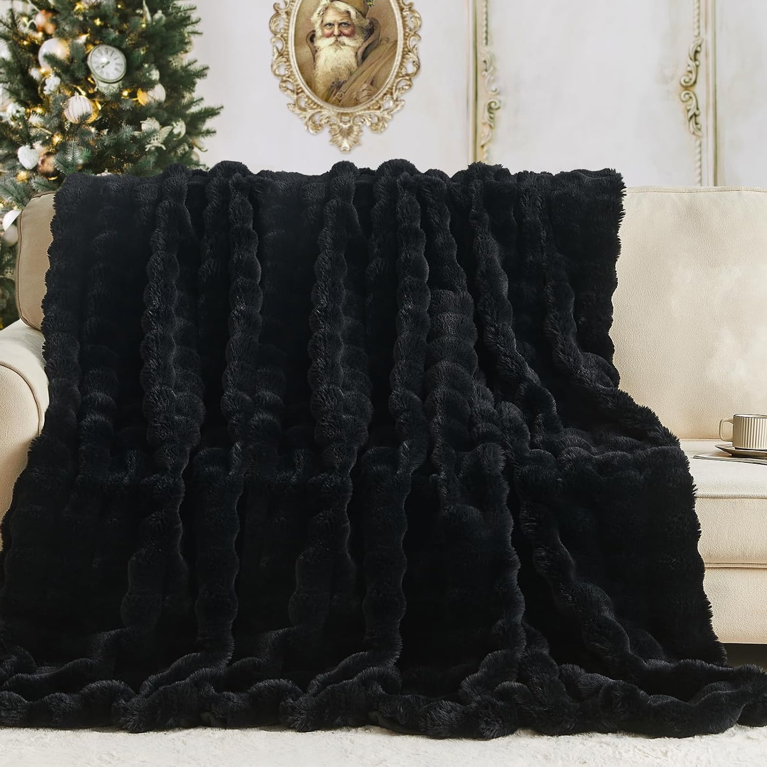 GHOUSE Fuzzy Faux Fur Blanket Fluffy Throw Blanket 50x60 inches Furry Soft Black Blanket for Couch Chair Bed