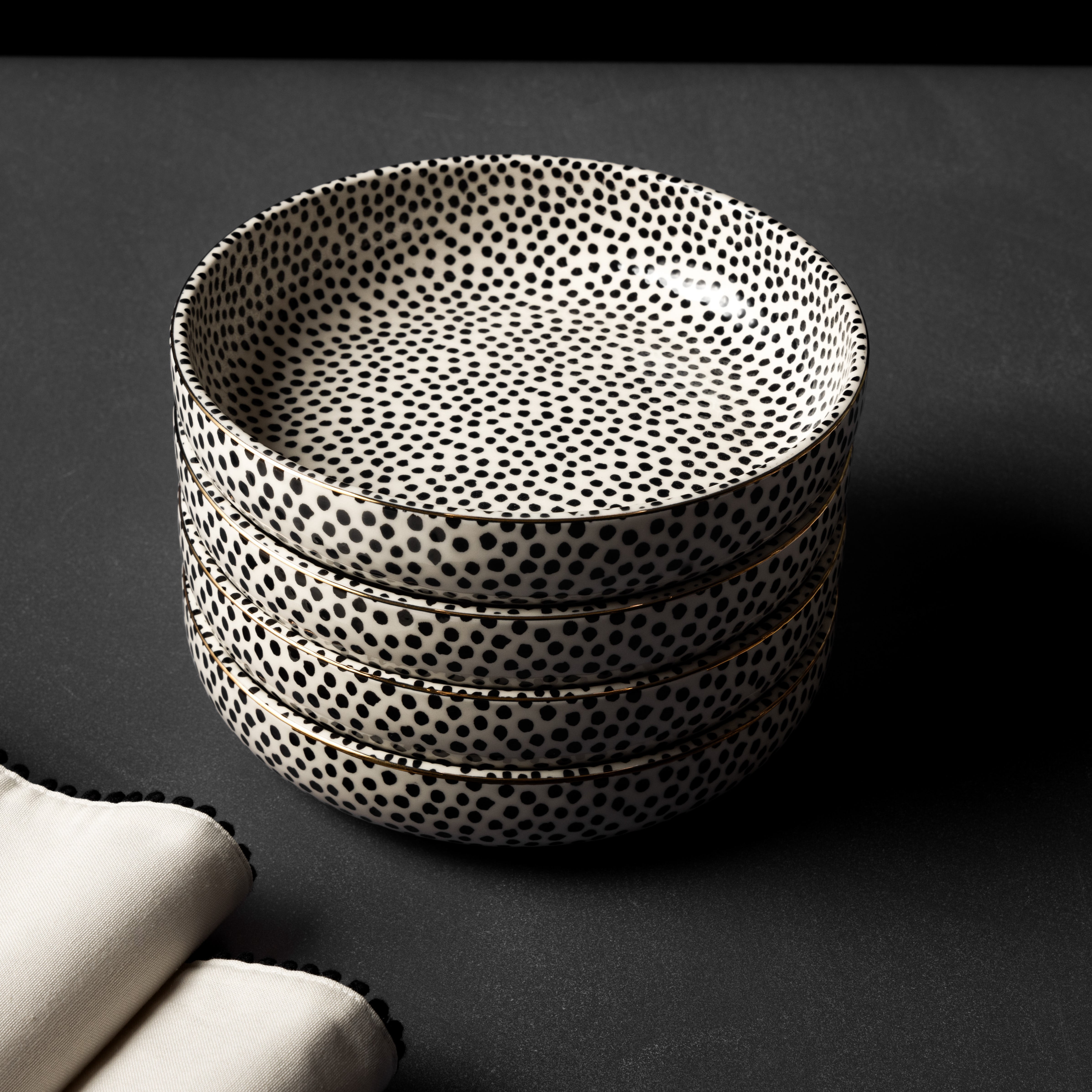 Thyme & Table Dot 4-Pack Stoneware Low Bowls, Black and White