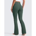 thumbnail image 2 of Pantalones CRZ YOGA Butterluxe de tiro alto y pierna acampanada 81 cm con bolsillo, 2 of 7