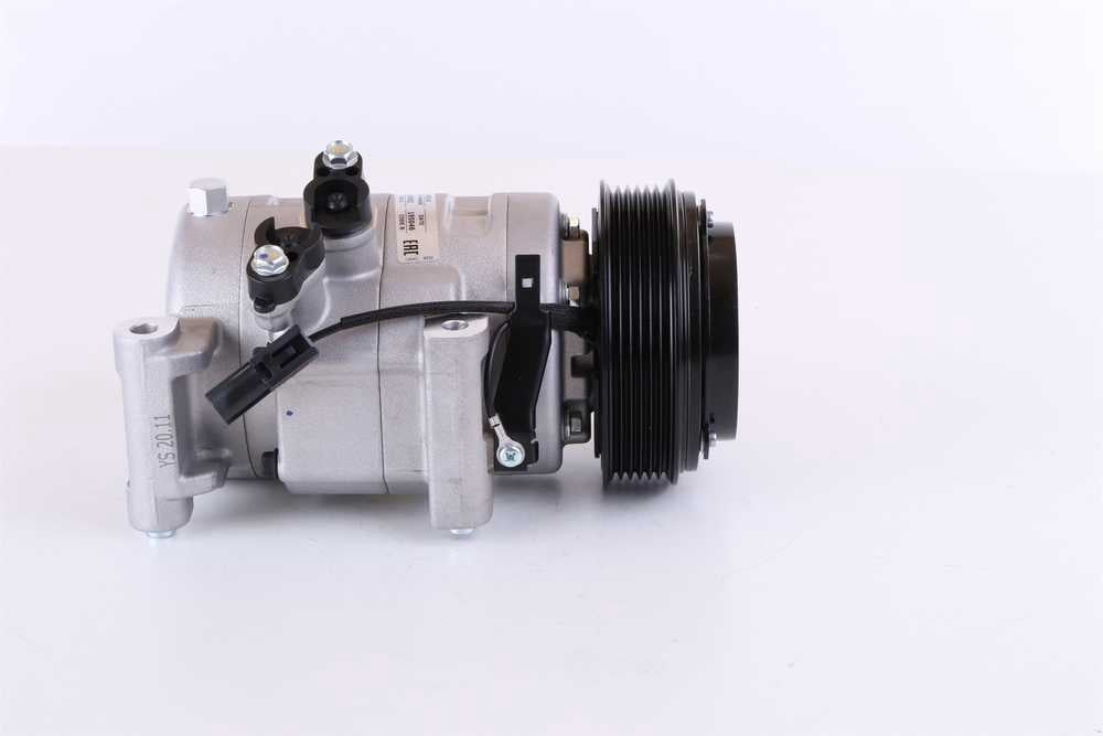 Nissens 890614 Air Conditioning Compressor with Clutch