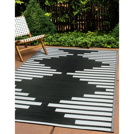 World Rug Gallery Bohemian Stripe Diamond Reversible Recycled Plastic Outdoor Rugs - BLACK 3 3 x5