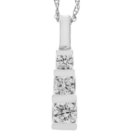 3/8 Carat T.W. Diamond Fashion Pendant in 10kt White Gold, 18"