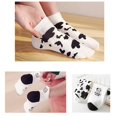 thumbnail image 4 of Calcetines de barco YONGSHENG 5 pares de corte bajo estampado de animales de vaca blanco y negro, 4 of 5