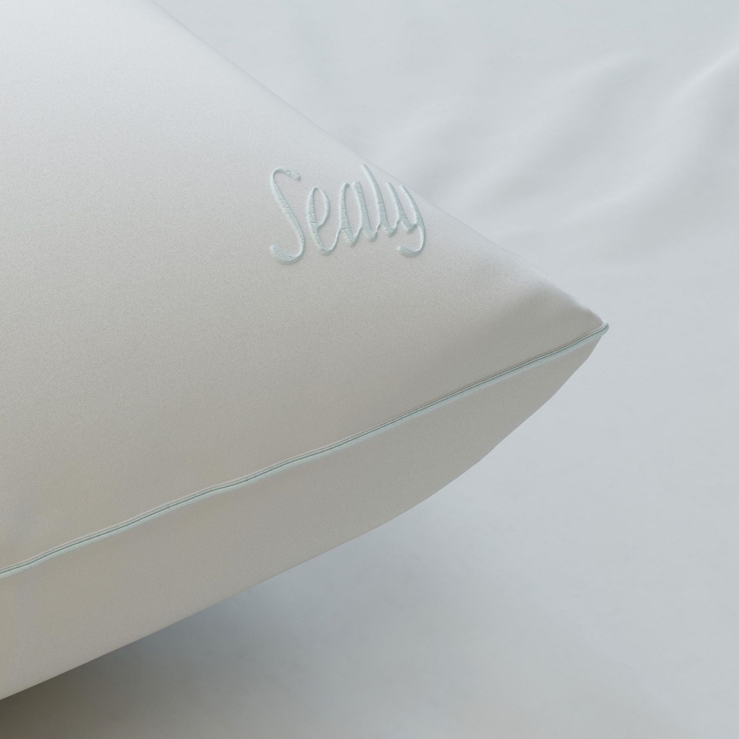 Sealy Smooth Support Down Alternative Machine Washable Bed Pillow, Standard