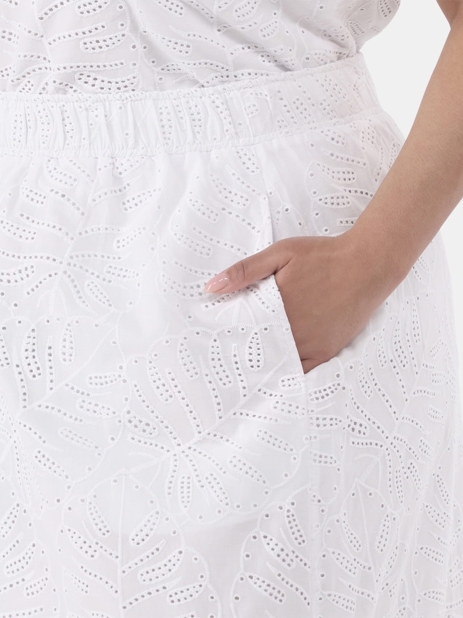 Time and Tru Women's Cotton Eyelet Tiered Midi Skirt with Elastic Wasitband, XS-XXXL, 1X-4X
