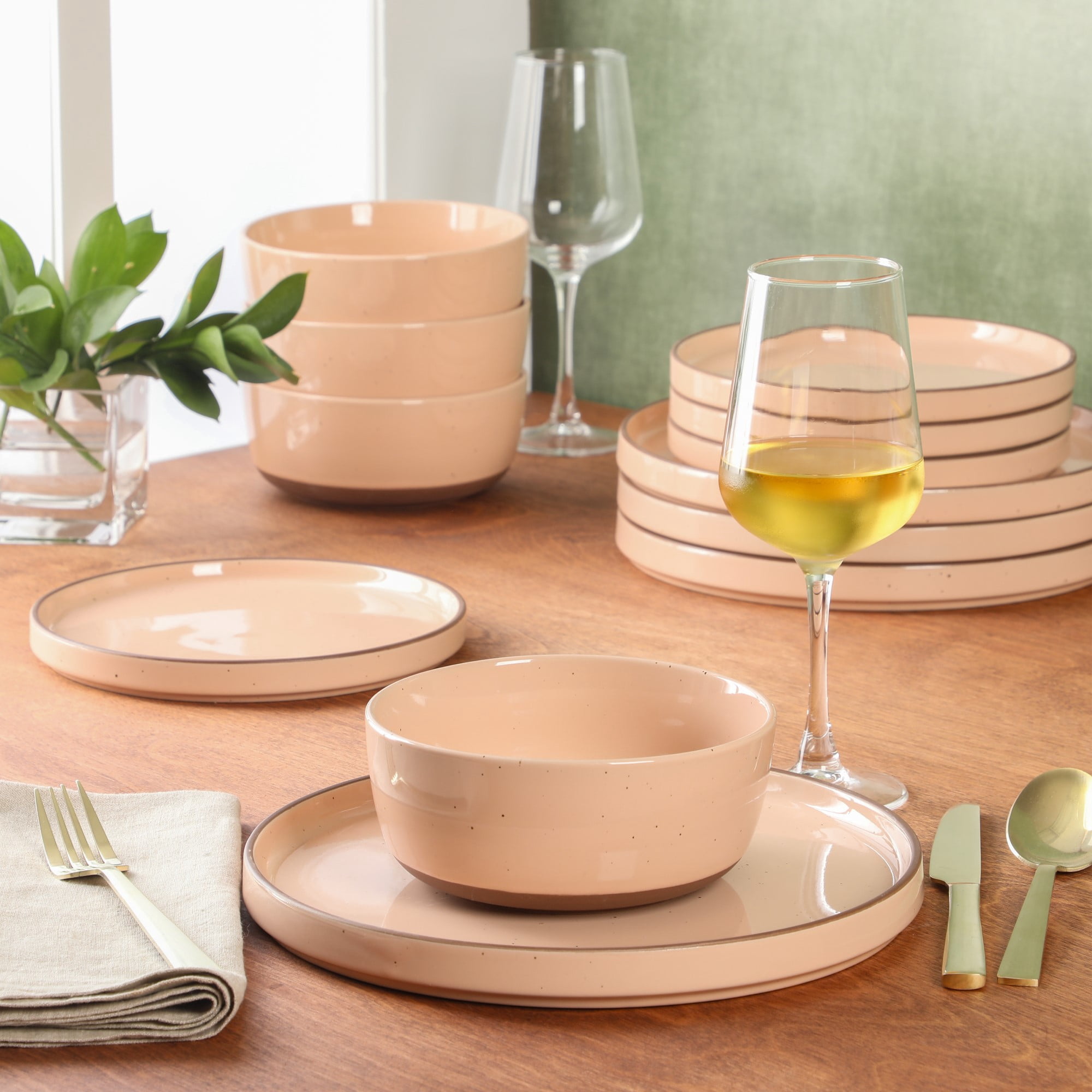 Gibson Elite Northrock Stoneware Dinnerware Set, 16-Piece Service for 4 Plates and Bowls Set – Pink Dishes with Hand-Painted Terracotta Base