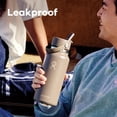 thumbnail image 4 of Botella de agua Hydro Flask de acero inoxidable aislada de 950 mL, 4 of 7