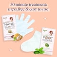 thumbnail image 4 of Set de guantes hidratantes para manos y calcetines para pies | SpaLife, 4 of 7