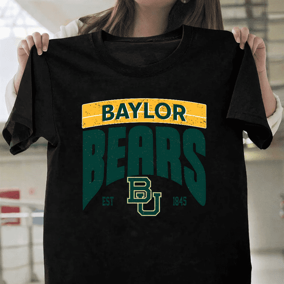 Vintage Baylor Bears University Basketball Fan Graphic Unisex T-Shirt, up to size 3XL.