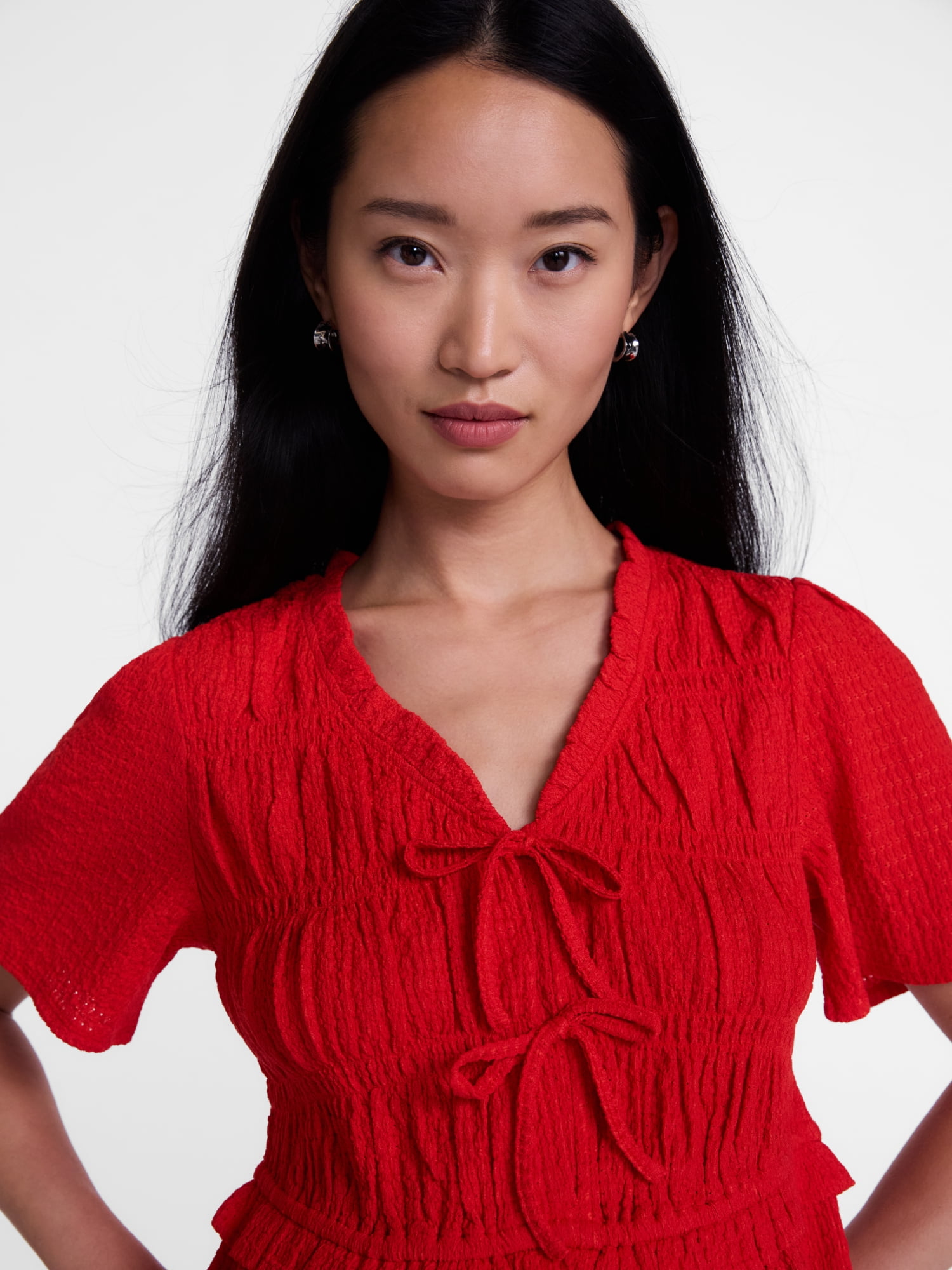 Scenario Women's and Women's Plus Textured Tie Front Top, Sizes XS-4X