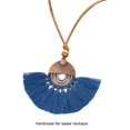 thumbnail image 4 of Minnieouse Collar de tela para mujer con borla Collares colgantes portátiles Joyería Ropa Adorno Accesorio Boda Trabajo diario Ropa, zapatos y accesorios Miscelánea Azul Minnieouse AP014599-04, 4 of 6