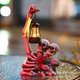 thumbnail image 2 of Estatua Calavera Terror Solar Halloween Con Escultura Esqueleto Rosa Resina Linterna, 2 of 5