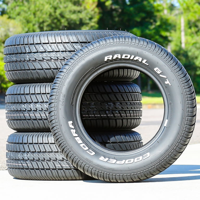 Cooper Cobra Radial G/T Tires, 235/70R15, All Season, Touring