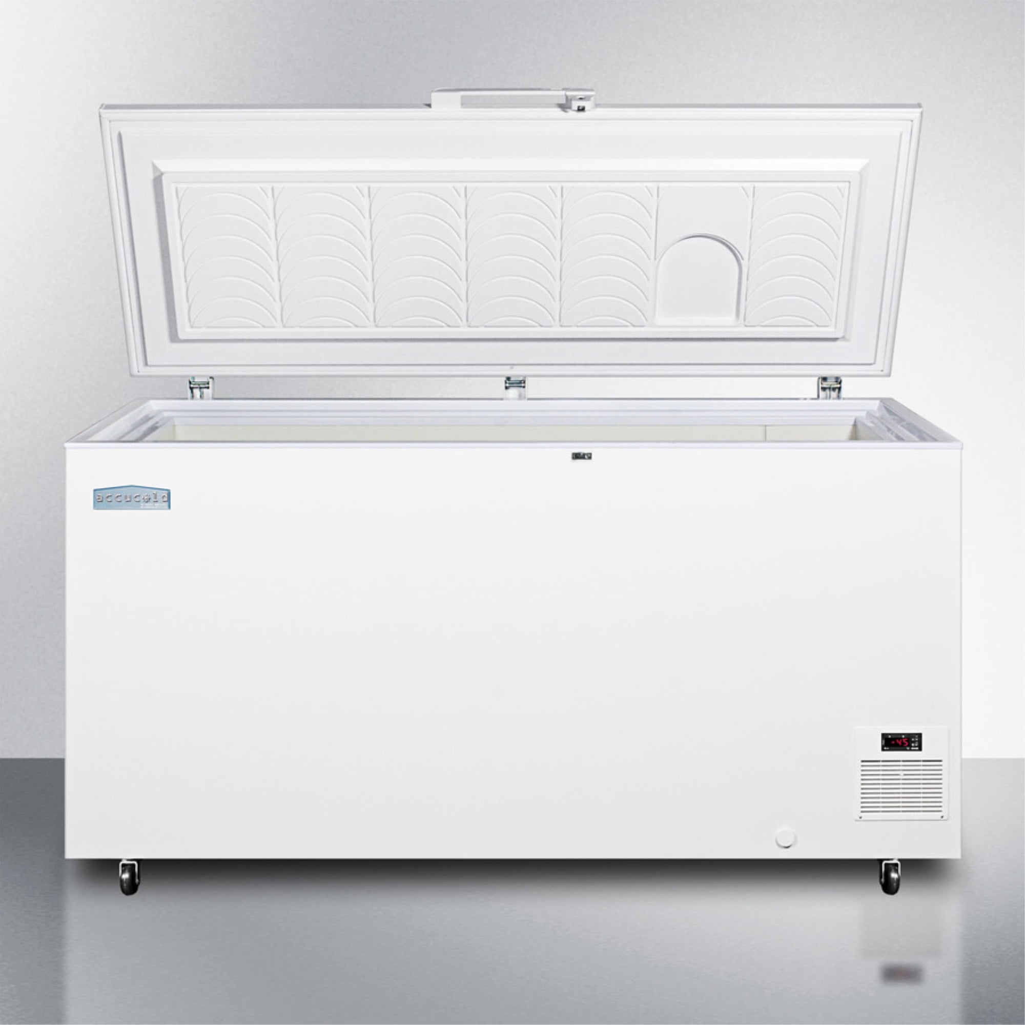 -45 C capable laboratory chest freezer with digital thermostat and 15.5 cu.ft. capacity