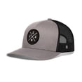 thumbnail image 2 of Gorra trucker HAKA USA de malla con cierre snapback, gris y negro, 2 of 6