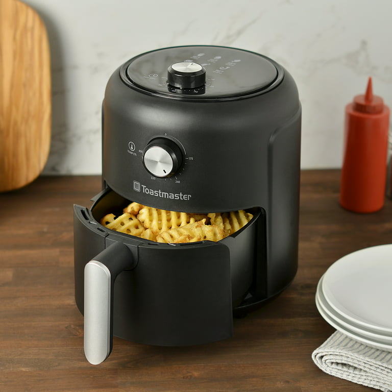 Toastmaster 2 Quarts Compact Air Fryer in Black