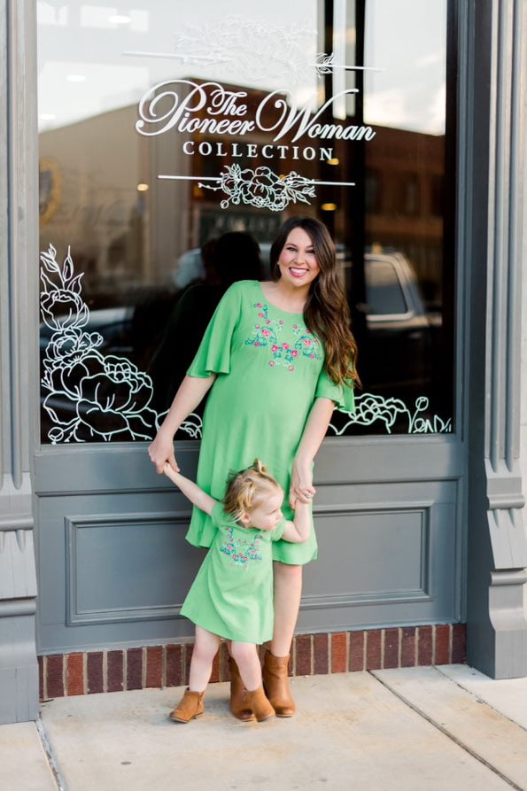 The Pioneer Woman Embroidered Dress 