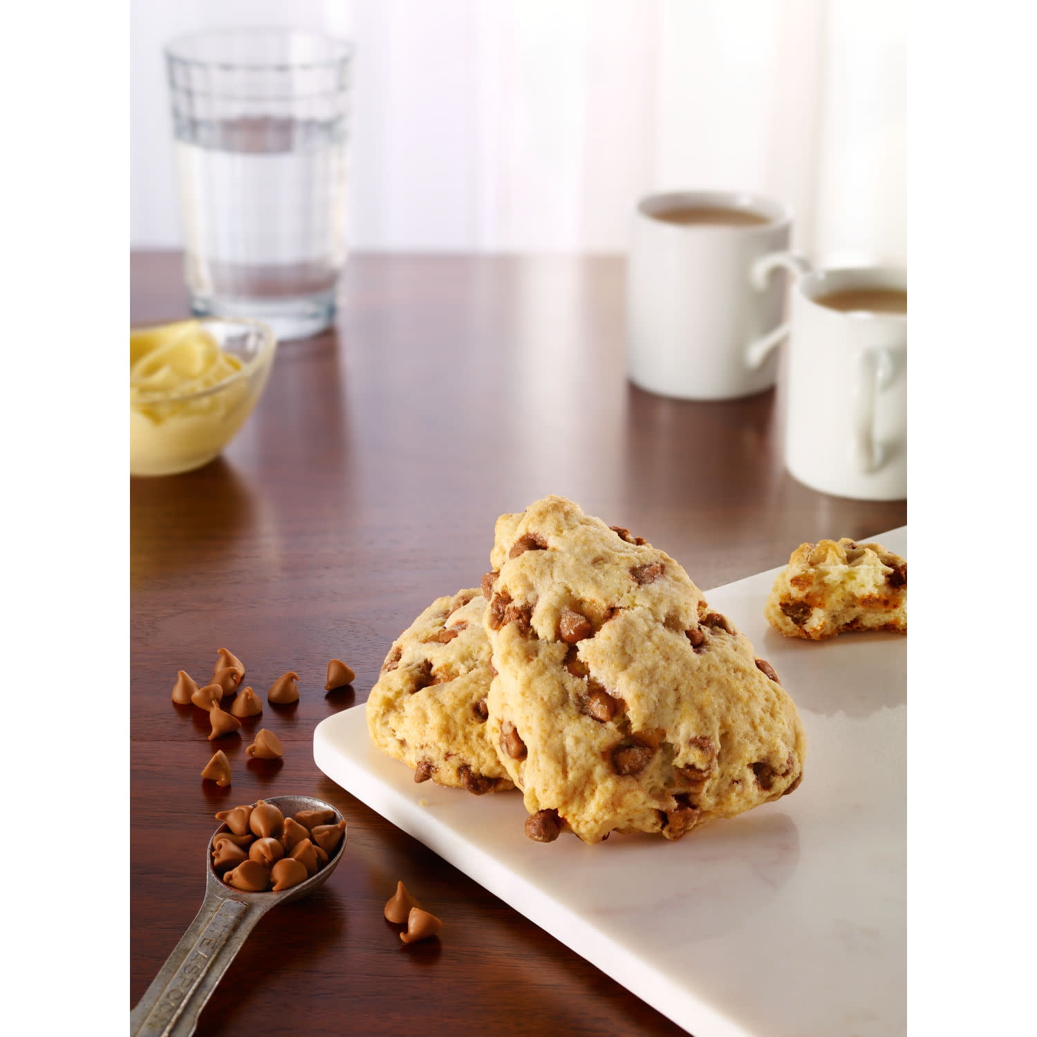 Hershey's Cinnamon Baking Chips, Bag 10 oz