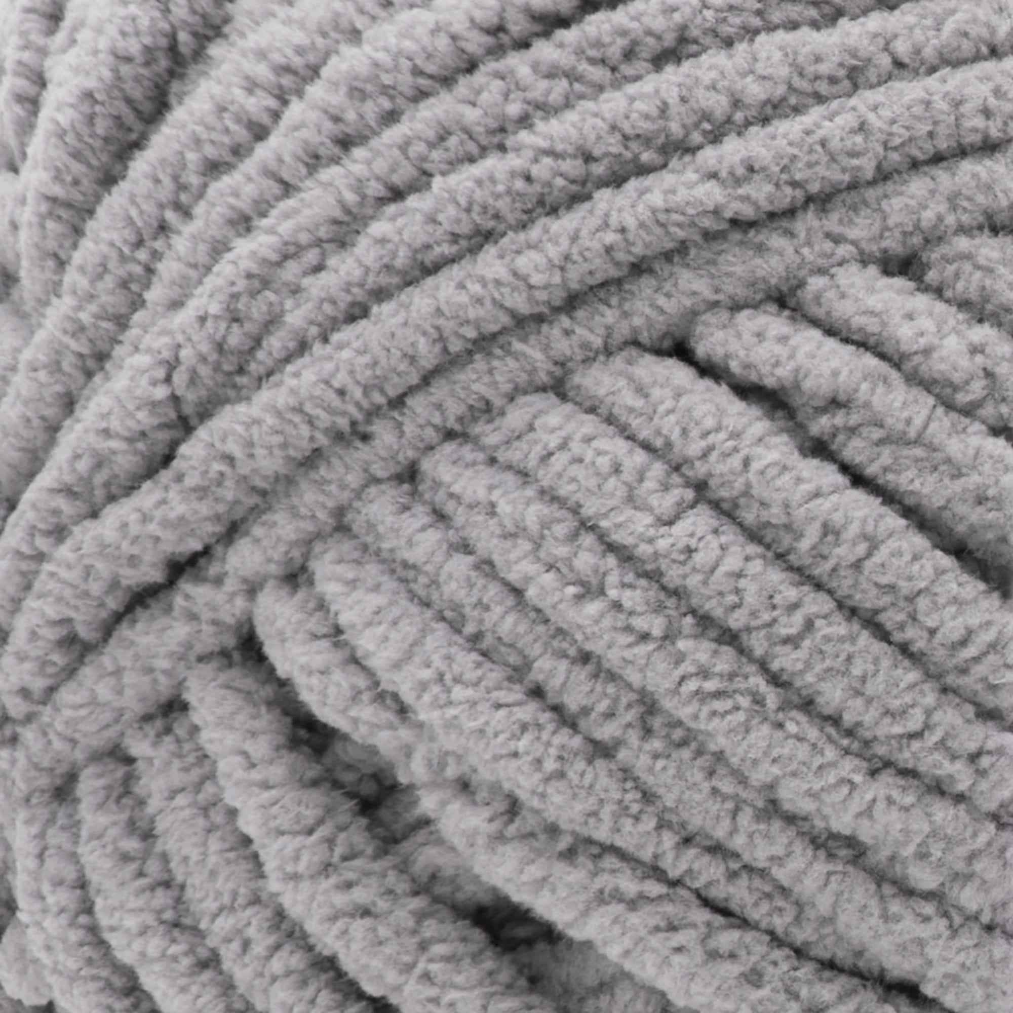 Bernat® Blanket™ #6 Super Bulky Polyester Yarn, Vapor Gray 10.5oz/300g, 220  Yards (4 Pack) 