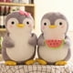 thumbnail image 4 of Gwong Juguete Lindo pingüino abrazando fruta peluche muñeca peluche juguete de juguete decoración para el hogar regalo de San Valentín Gwong 30004905, 4 of 7