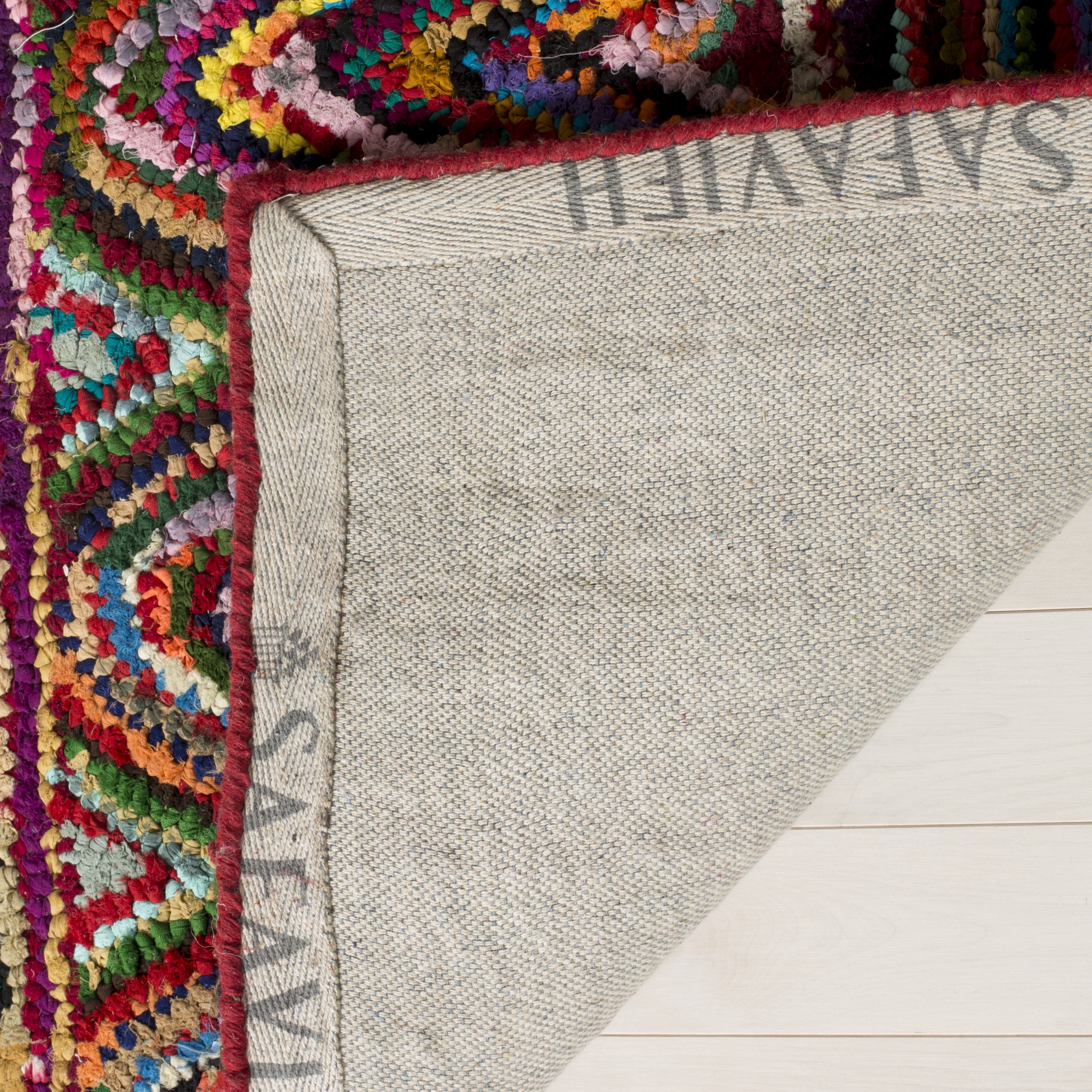 SAFAVIEH Nantucket Joanna Geometric Swirls Cotton Area Rug, Multi, 4' x 6'