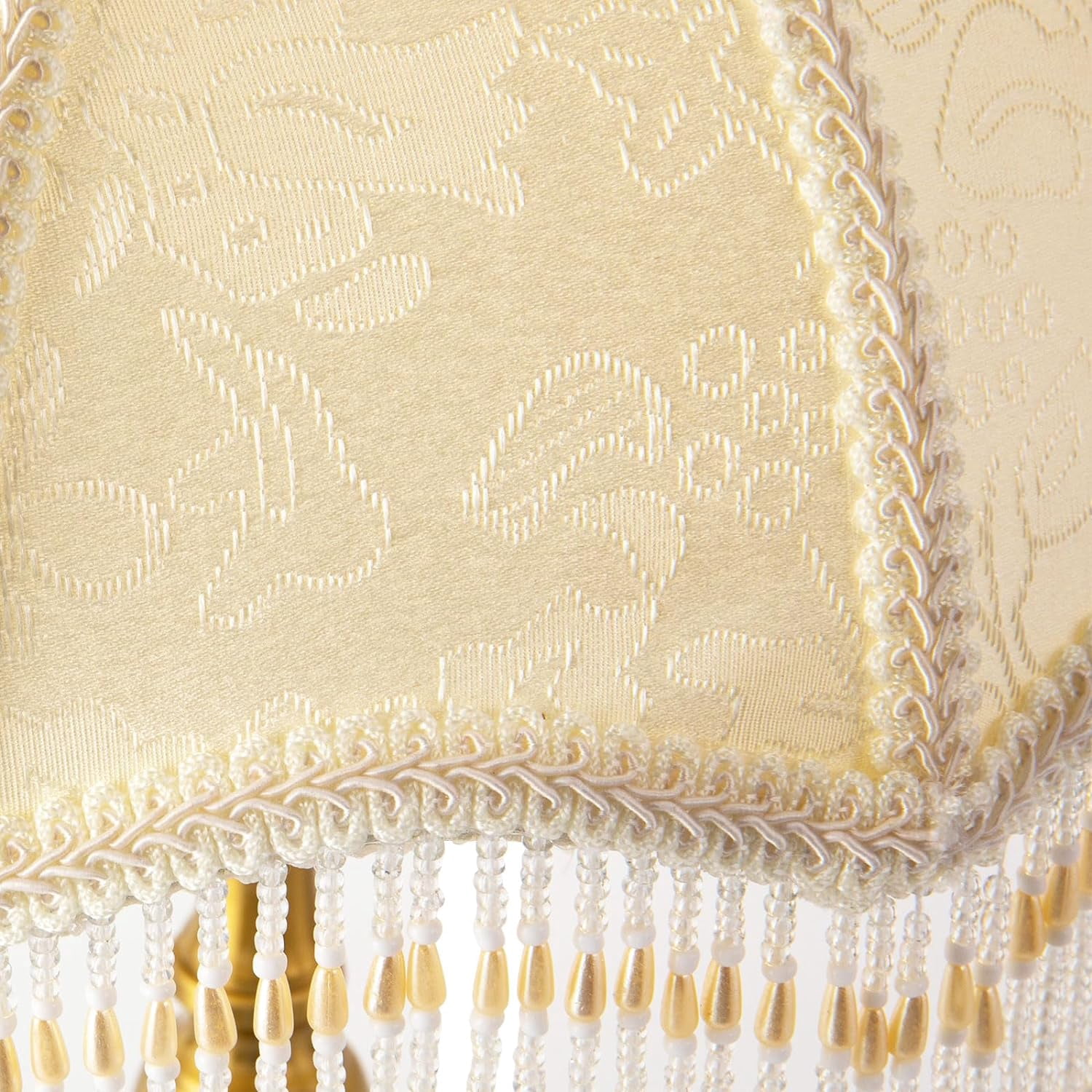 Victorian Style Tassel Table Lamp Bedroom Retro Bedside Lamp with Dome Shade and Beaded Fringe Trim, Living Room Golden Bedside Light Home Office