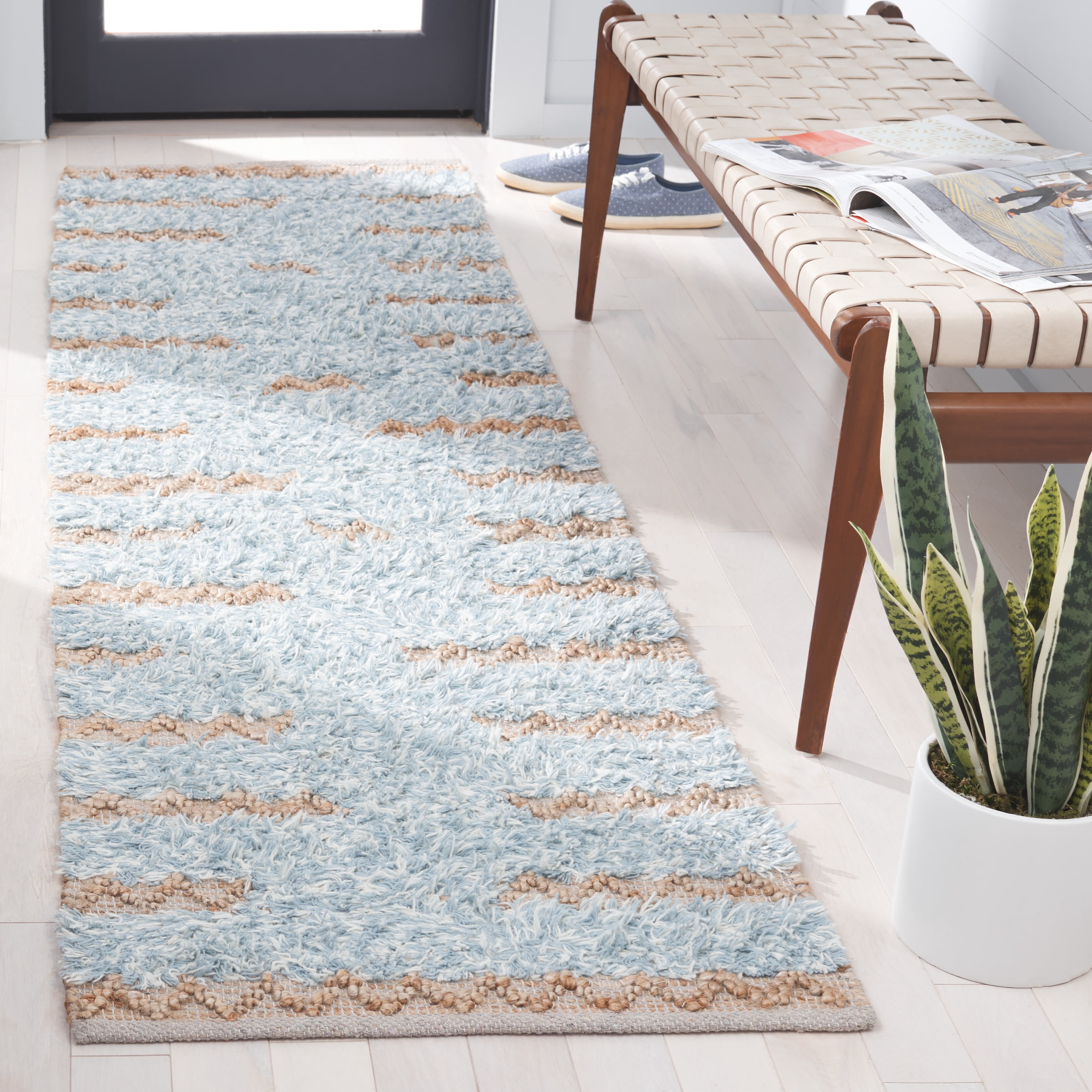 SAFAVIEH Natura Natasa Abstract Runner Rug, Blue/Natural, 2'3" x 8'