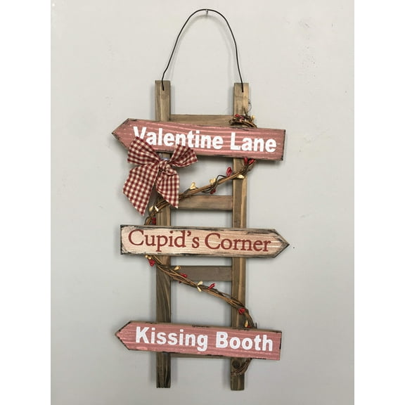 Valentine Lane, Cupid’s Corner, Kissing Booth Wall Hanging