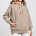 thumbnail image 1 of Qiopertar Femmes Décontracté Manches Longues Col Rond Hauts Blouse Ample Imprimé Graphique Chandail en Molleton Liquidation Livraison Gratuite à Moins de 5$ jusqu'à 90 % de Réduction, 1 of 9