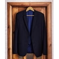 thumbnail image 5 of Utopia Home Perchas de madera premium, paquete de 20 – Perchas duraderas y delgadas – Perchas para trajes con gancho giratorio de 360 ​​grados – Perchas de madera con ranuras para los hombros (color n, 5 of 5