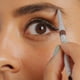 thumbnail image 2 of Lápiz de cejas Clinique Quickliner para cejas Dark Espresso, 2 of 2