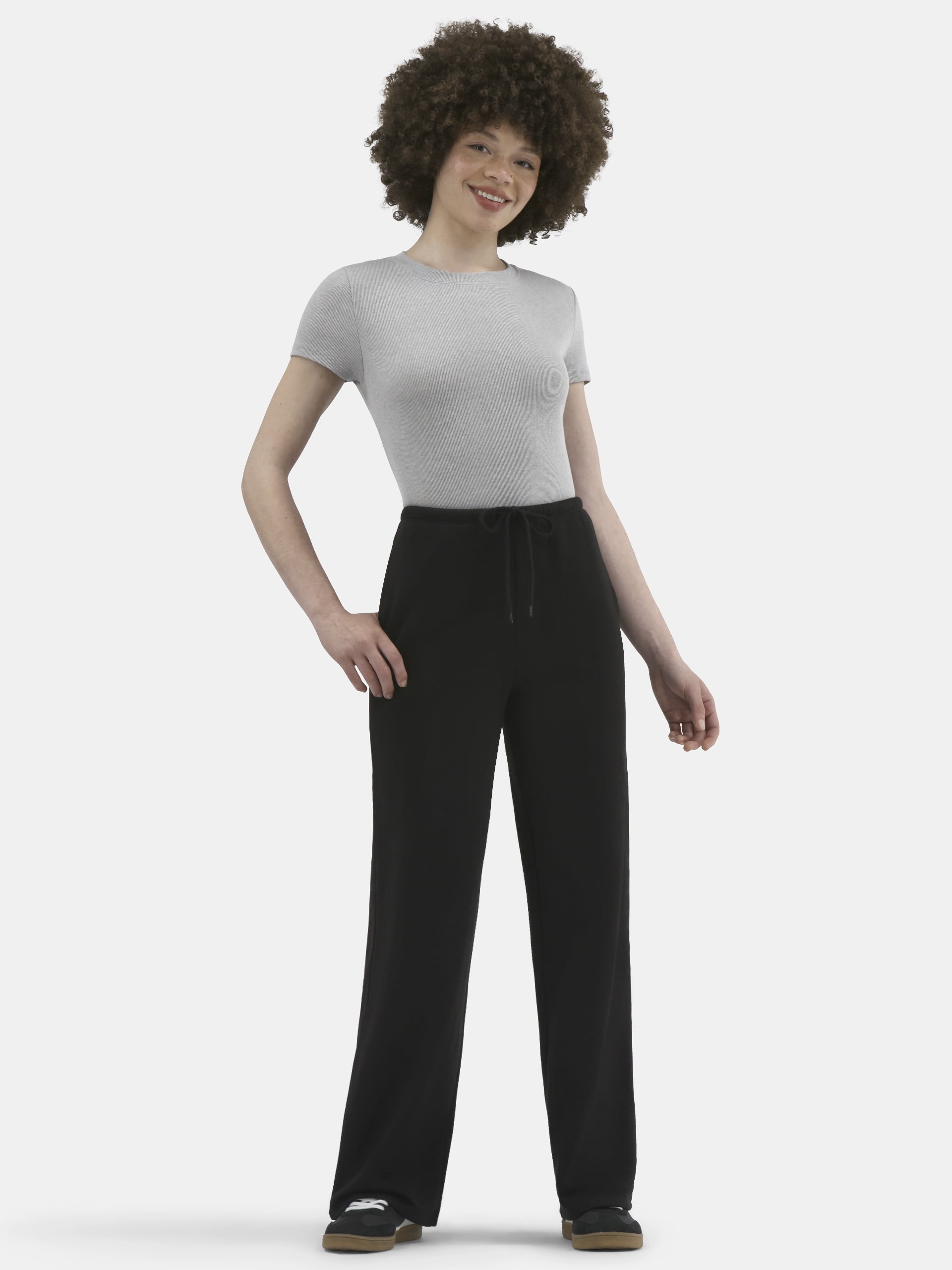 No Boundaries Soft Fleece Wide Leg Sweatpants, Women’s