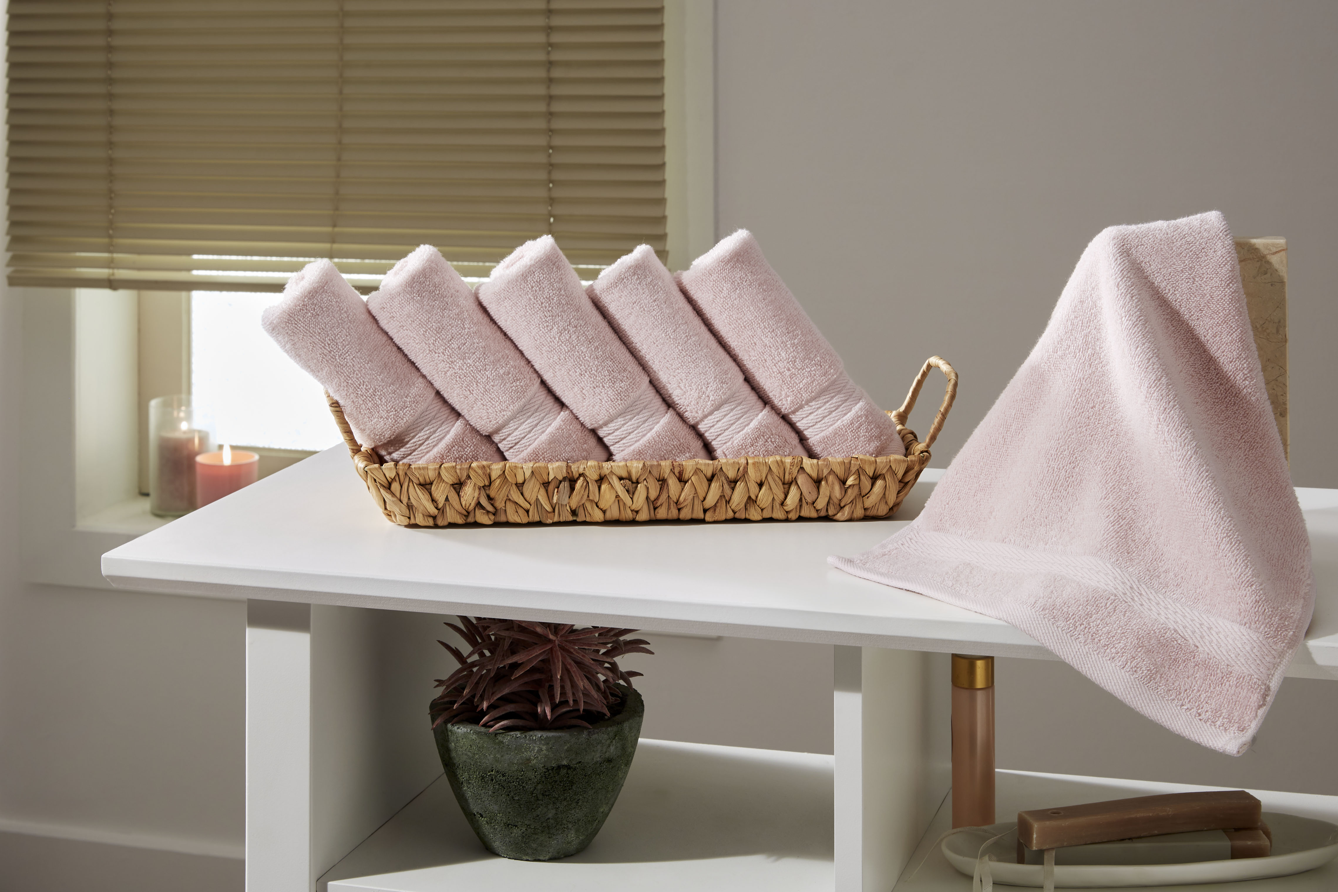 Ozdilek 6-Piece Washcloth Set 13x13 Bath Towels 100% Turkish Cotton, 600 GSM, Soft, Gentle on Sensitive Skin, Multi-Purpose Use, Washable, Reusable, Ideal for Baby Care & Spa 6 Towels  (Mauve Pink)