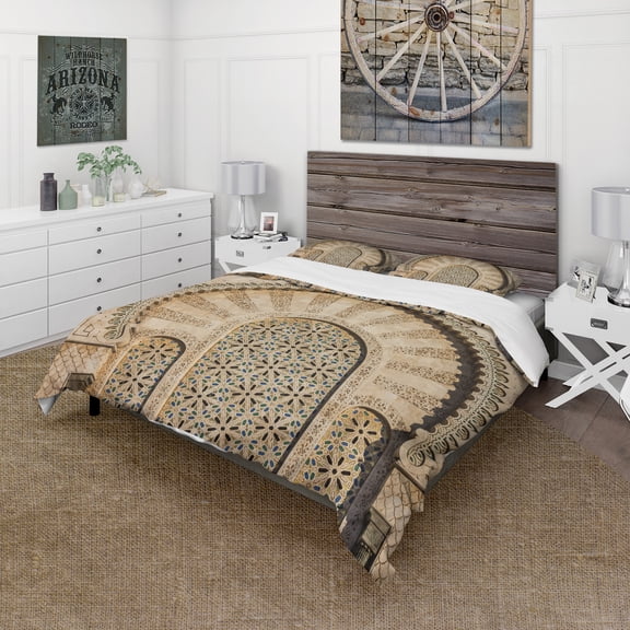 Designart 'Morocco Mosque Door' Vintage Duvet Cover Set