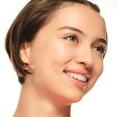 thumbnail image 4 of essence Baby Got Diamond Highlighter Stick, 4 of 11