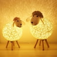 thumbnail image 4 of Lámpara de noche LED, lámpara de mesa creativa de ratán de oveja, lámpara de noche con proyección USB para el cuidado de los ojos para dormitorio infantil, 4 of 5